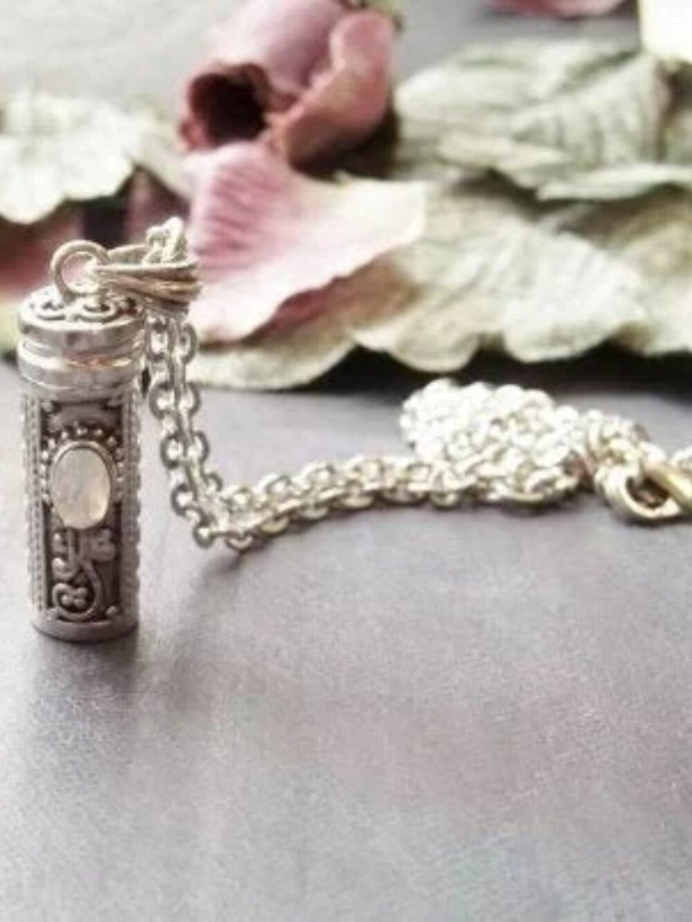 October Birthstone Necklace Locket - Picture 3 of 6